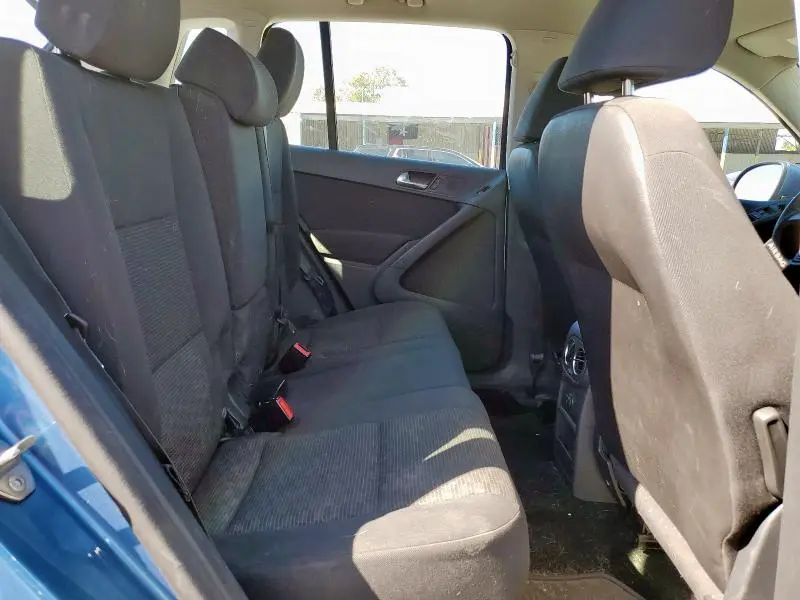 2017 VOLKSWAGEN TIGUAN S  