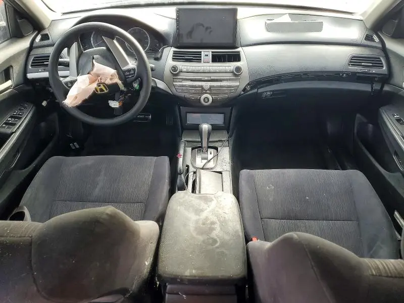 2011 HONDA ACCORD LX  