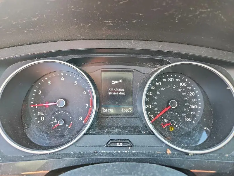 2021 VOLKSWAGEN TIGUAN S  