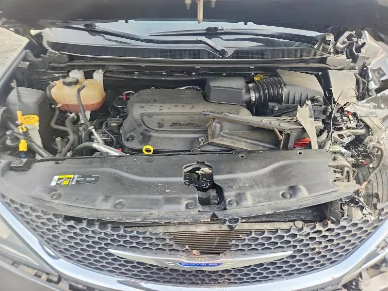 2019 CHRYSLER PACIFICA TOURING PLUS  