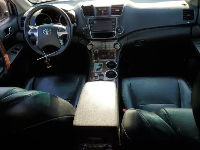 2013 TOYOTA HIGHLANDER LIMITED  