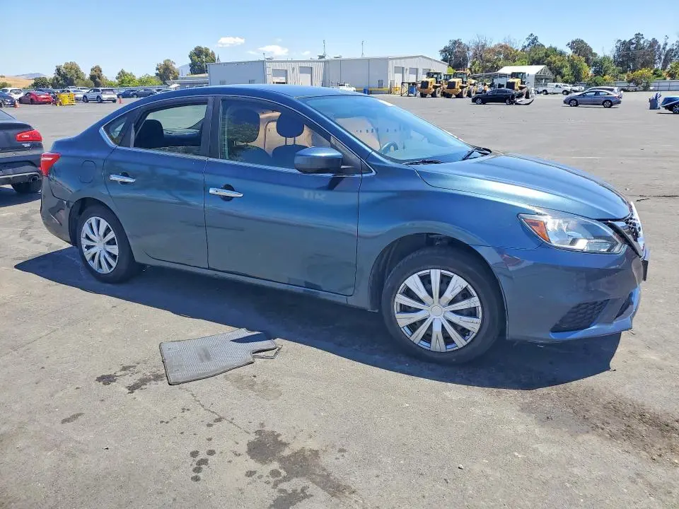 2016 NISSAN SENTRA SV  