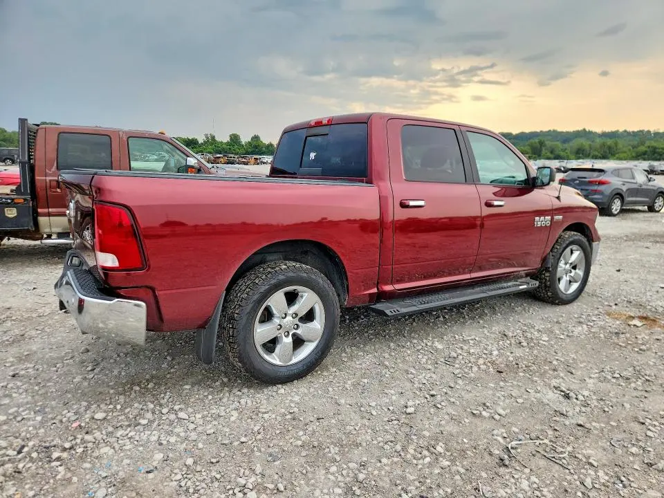 2018 RAM 1500 SLT  