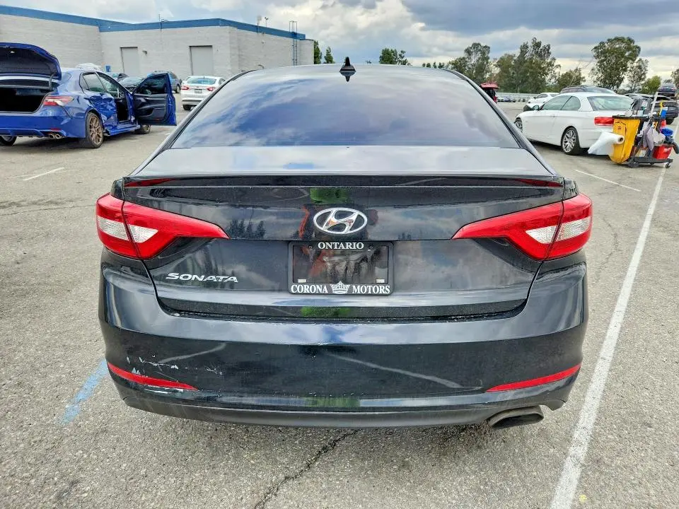 2016 HYUNDAI SONATA SE