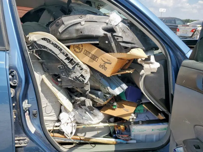 2010 SUBARU FORESTER XS  