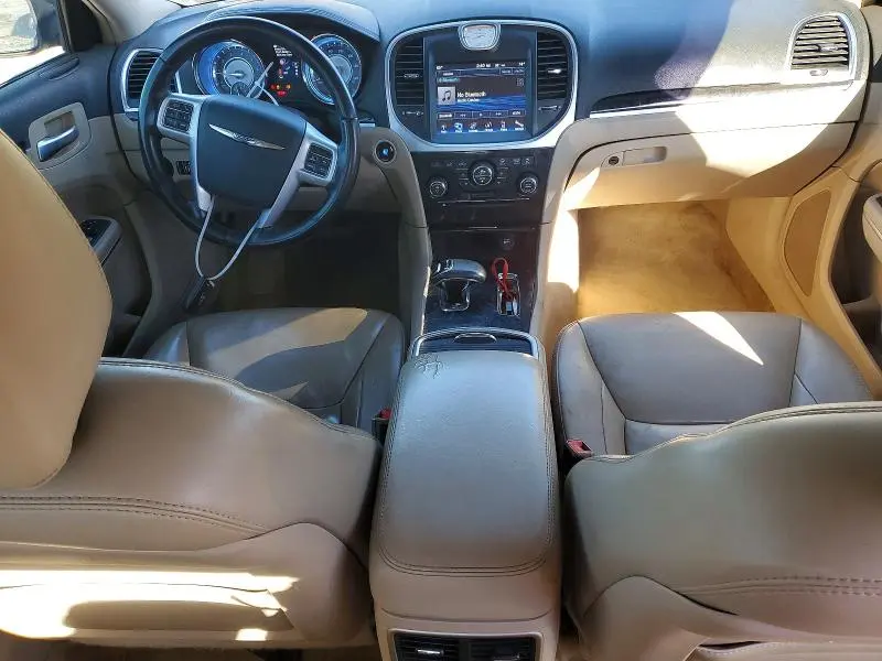 2013 CHRYSLER 300   