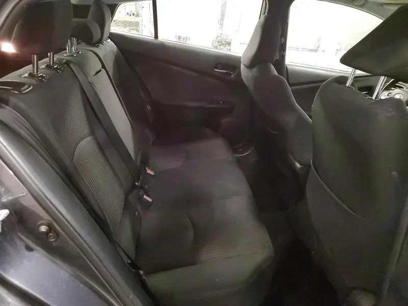 2017 TOYOTA PRIUS THREE  