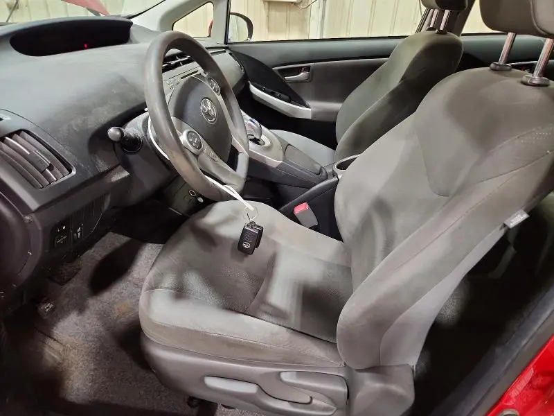2013 TOYOTA PRIUS TWO  