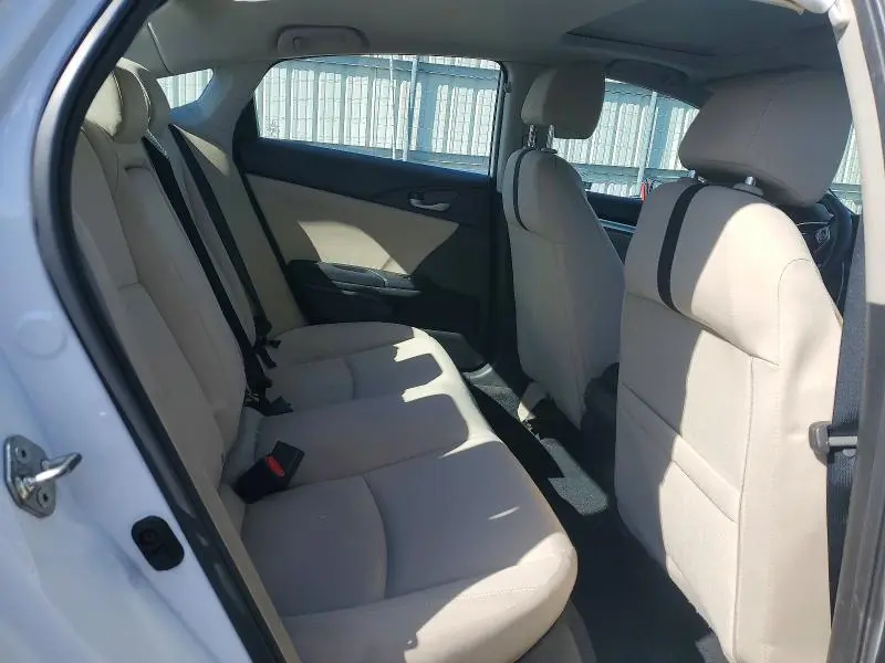 2018 HONDA CIVIC EX  