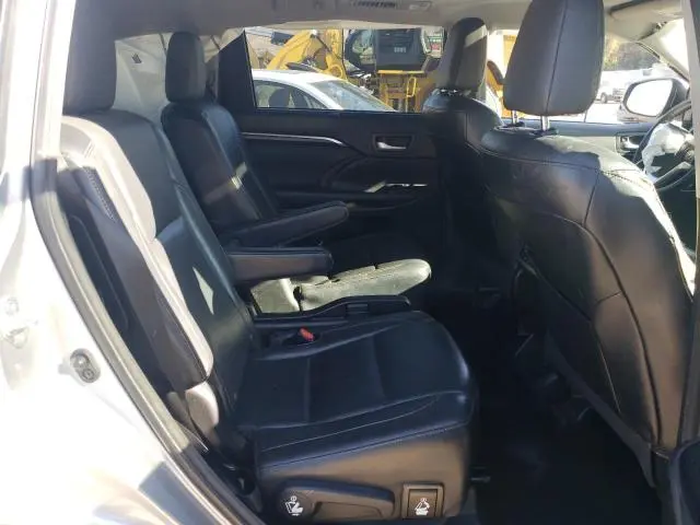 2015 TOYOTA HIGHLANDER LIMITED  