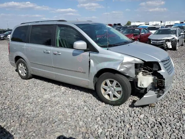 2010 CHRYSLER TOWN & COUNTRY TOURING PLUS  