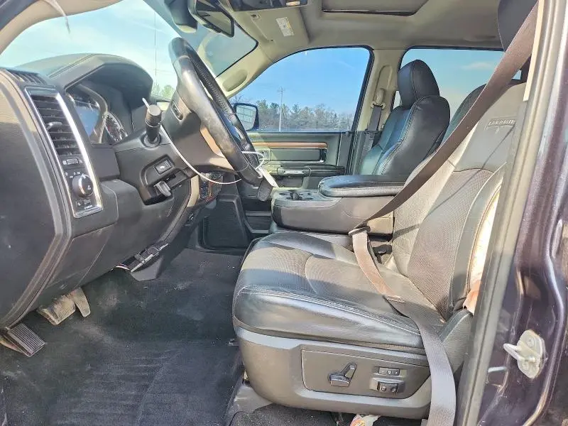 2015 RAM 1500 LARAMIE  