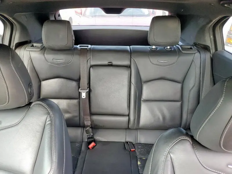 2022 CADILLAC XT4 PREMIUM LUXURY  