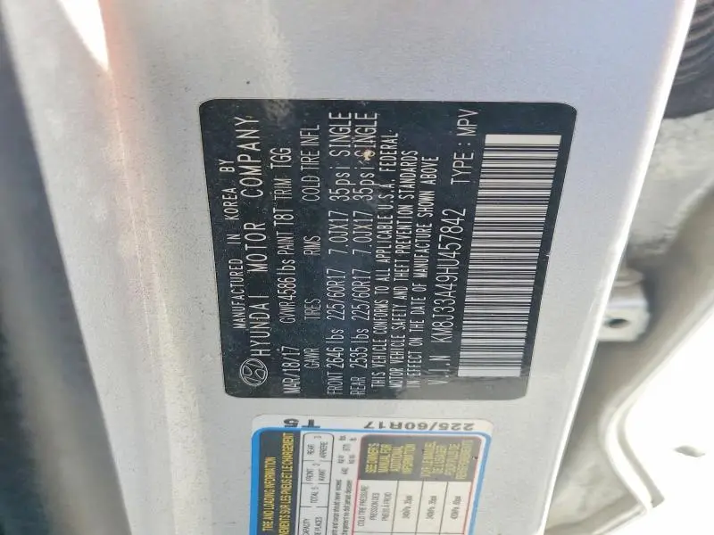 2017 HYUNDAI TUCSON SE  