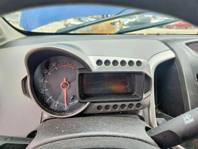 2014 CHEVROLET SONIC LT  