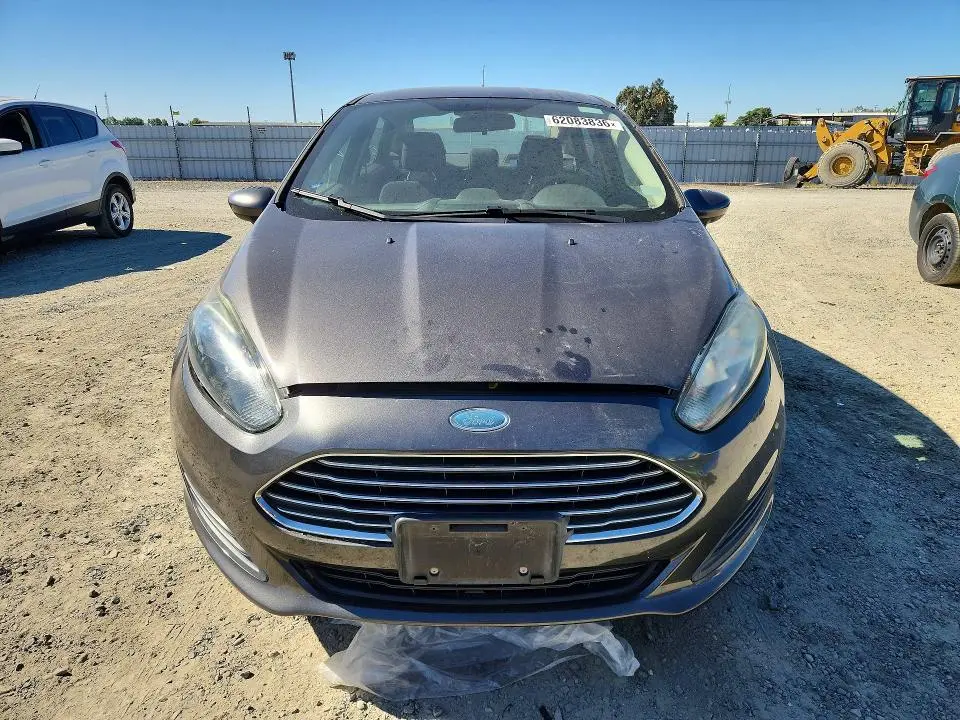 2017 FORD FIESTA SE  