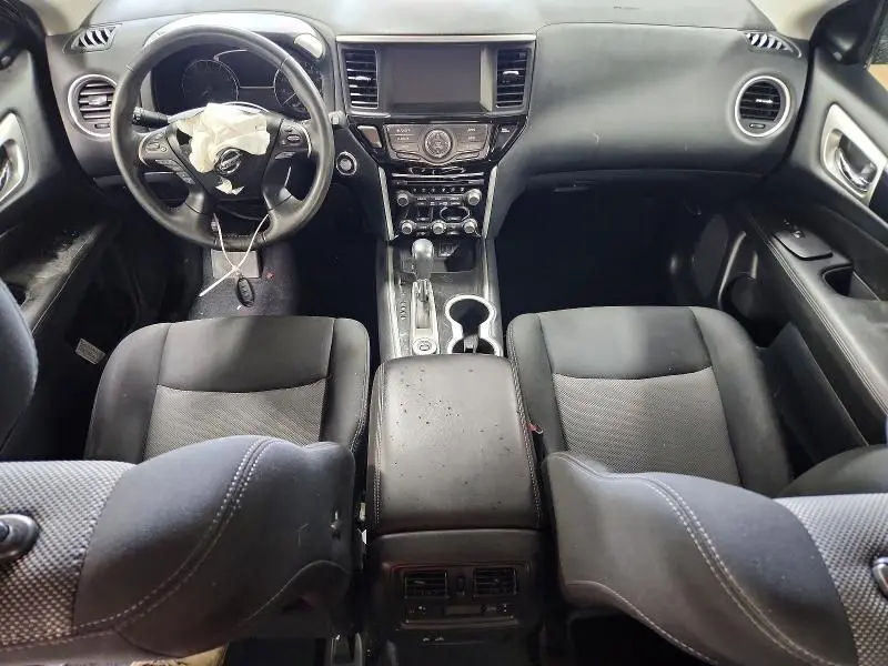 2019 NISSAN PATHFINDER SV  
