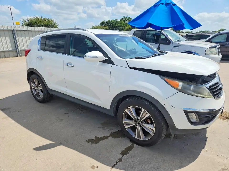 2014 KIA SPORTAGE SX  