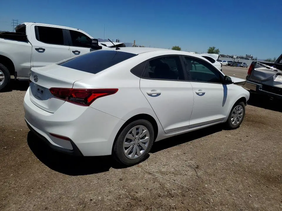 2021 HYUNDAI ACCENT SE  