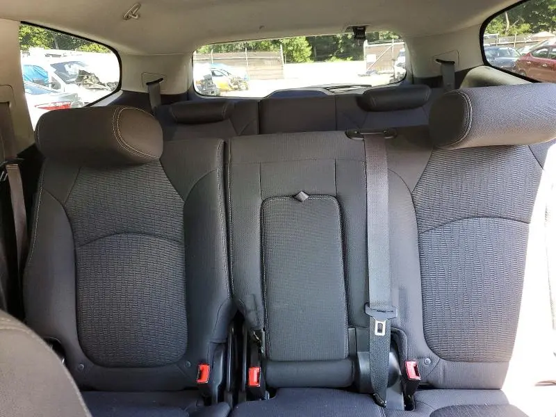 2013 CHEVROLET TRAVERSE LT  