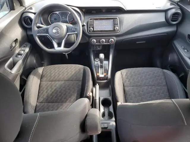 2021 NISSAN KICKS S  