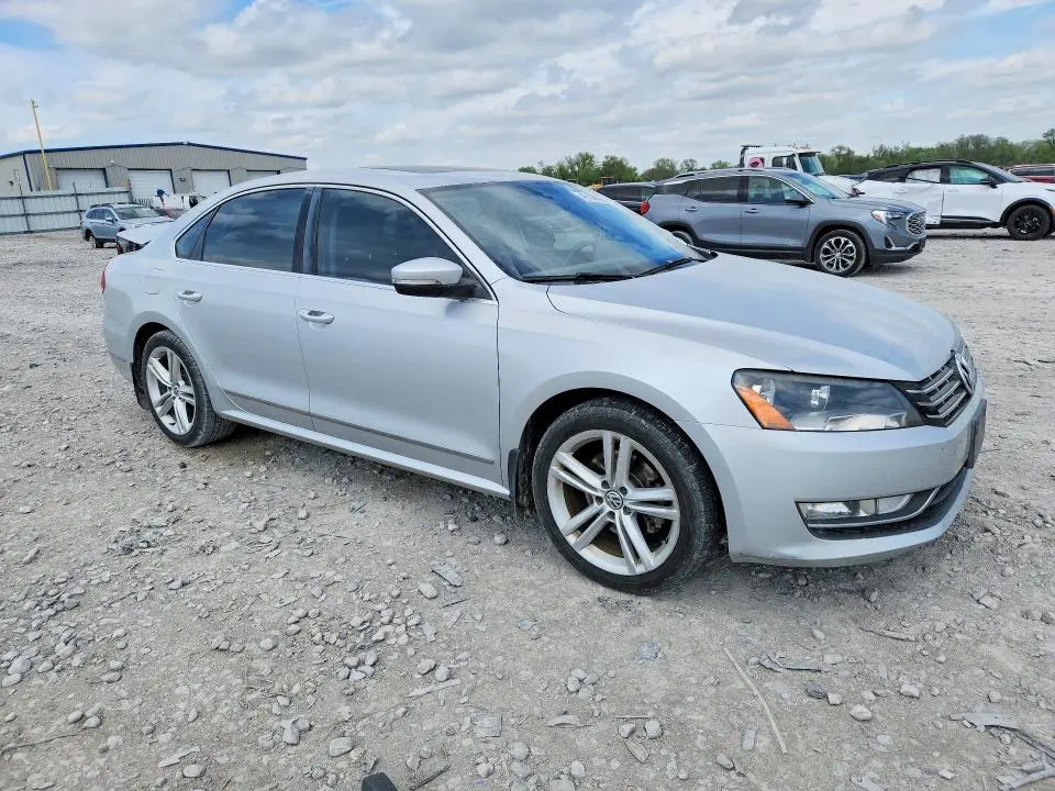 2014 VOLKSWAGEN PASSAT SEL  