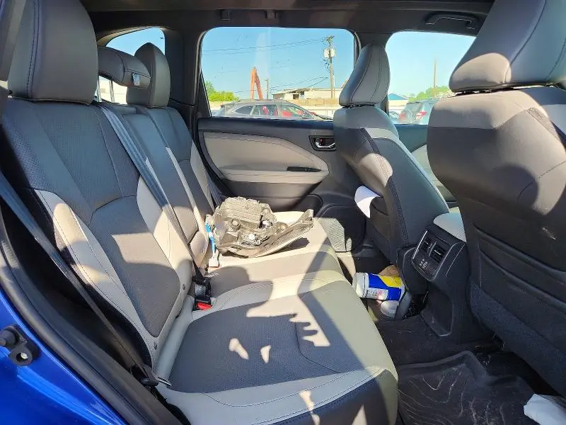 2025 SUBARU FORESTER LIMITED  