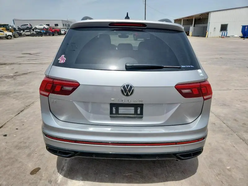 2022 VOLKSWAGEN TIGUAN SE R-LINE BLACK  