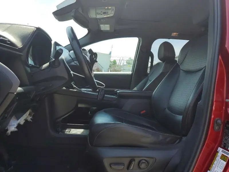 2022 TOYOTA SIENNA XSE  