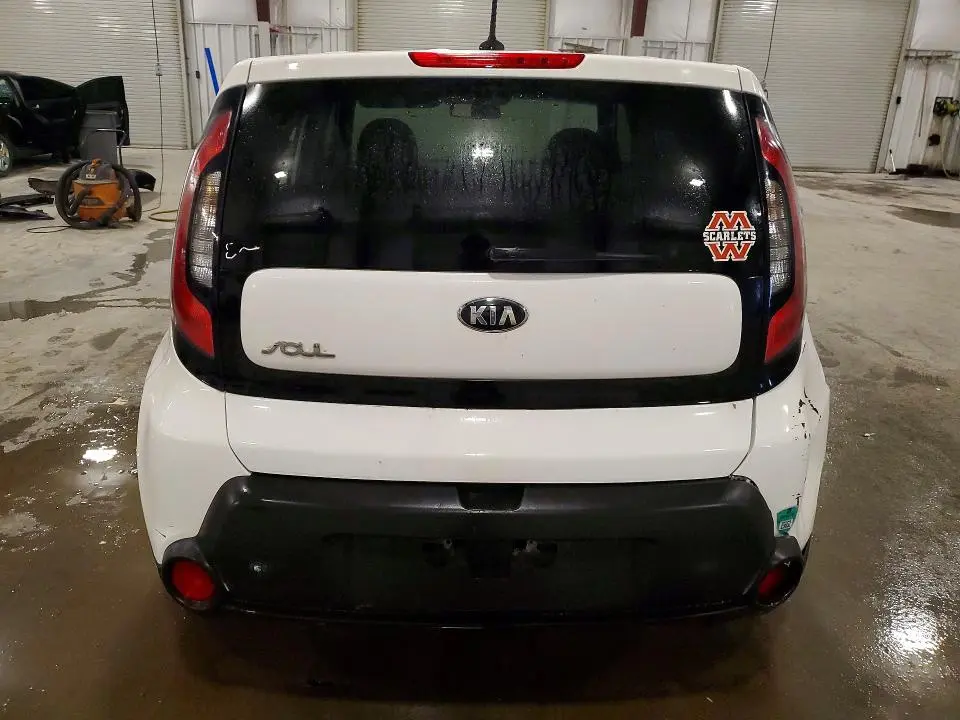 2015 KIA SOUL +  