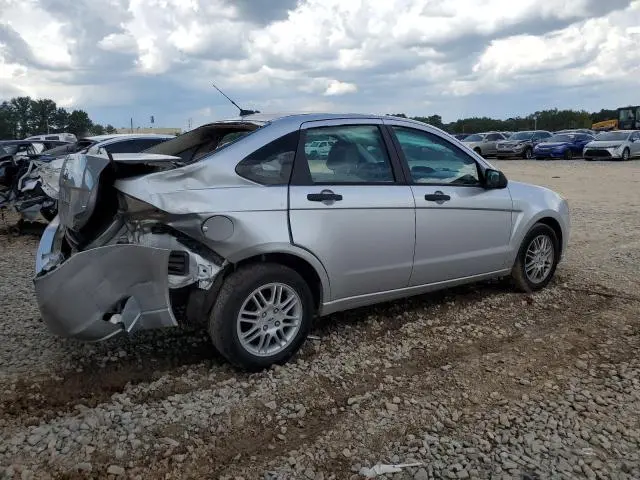 2010 FORD FOCUS SE  