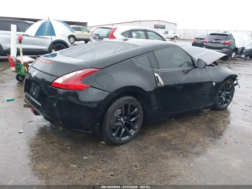 2018 NISSAN 370Z TOURING