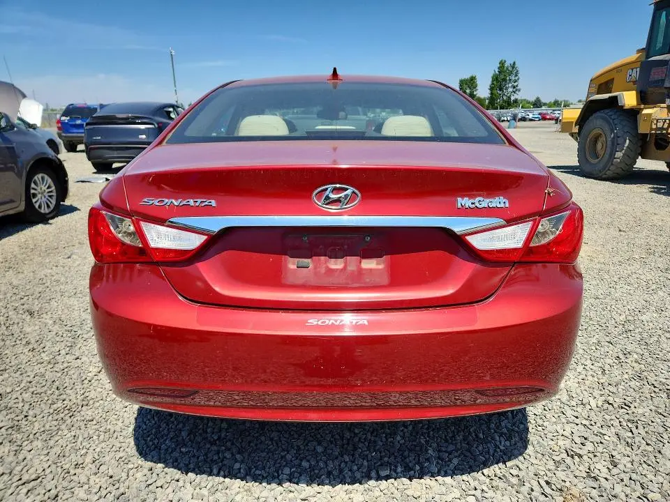 2013 HYUNDAI SONATA GLS  