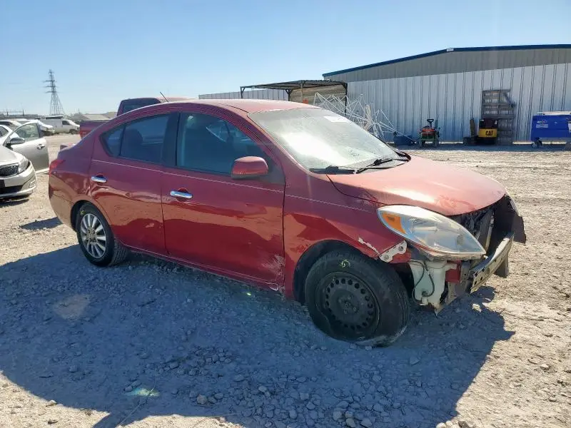 2013 NISSAN VERSA S  