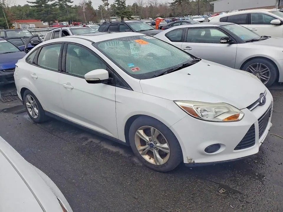 2014 FORD FOCUS SE  