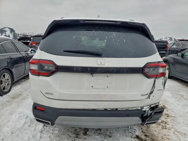 2023 HONDA PILOT TOURING  