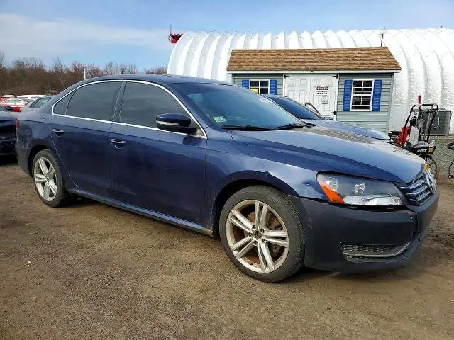 2014 VOLKSWAGEN PASSAT SE  