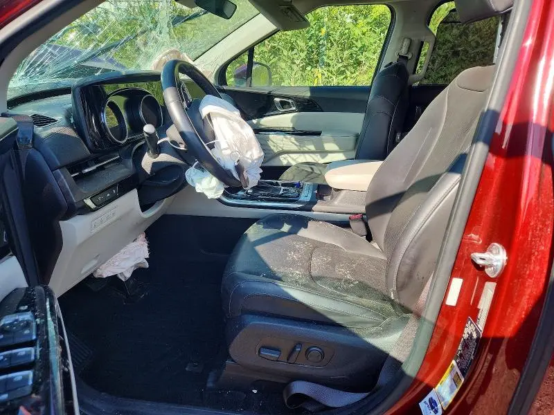 2022 KIA CARNIVAL EX  