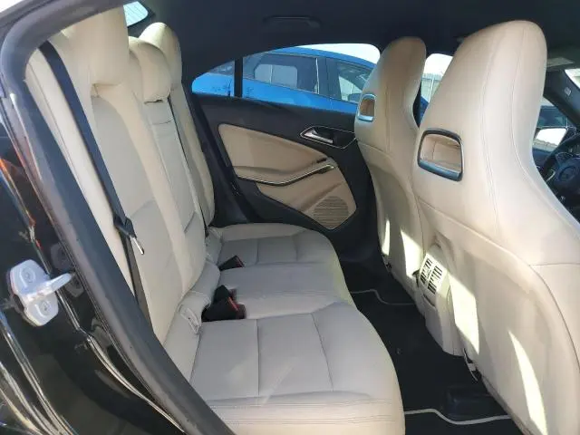 2018 MERCEDES-BENZ CLA 250 4MATIC  