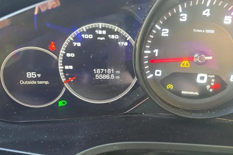 2021 PORSCHE CAYENNE   