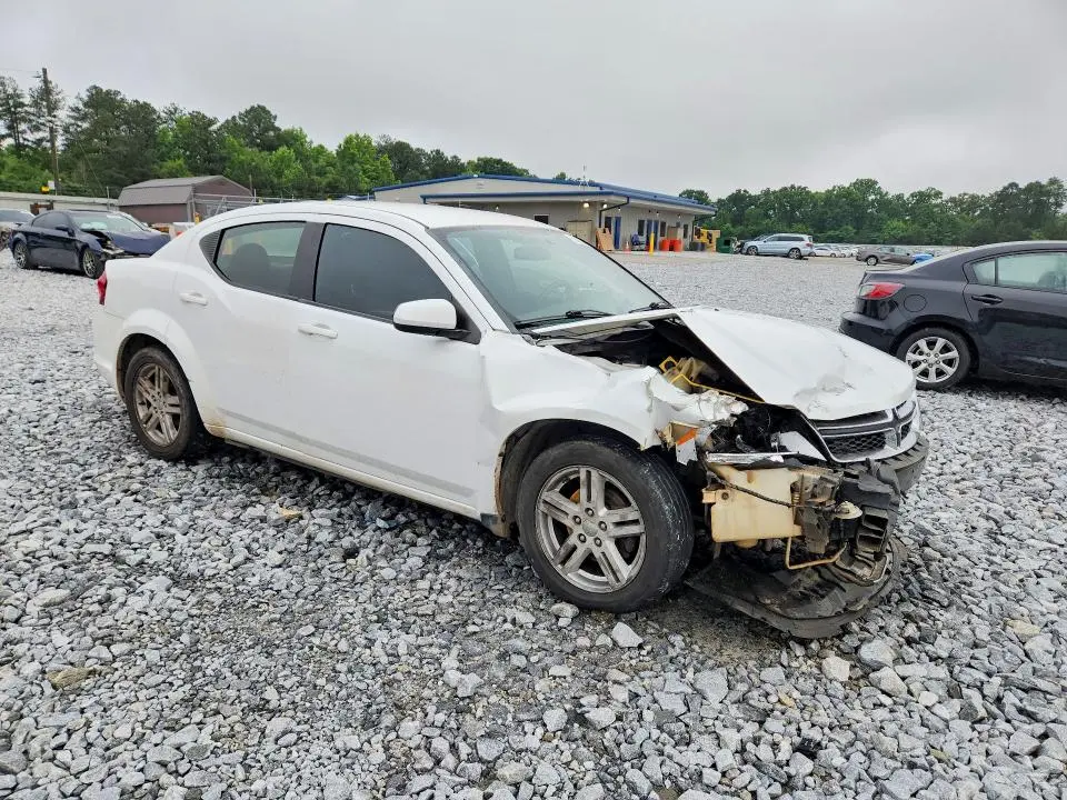 2012 DODGE AVENGER SXT  