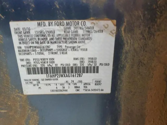 2010 FORD TAURUS LIMITED  