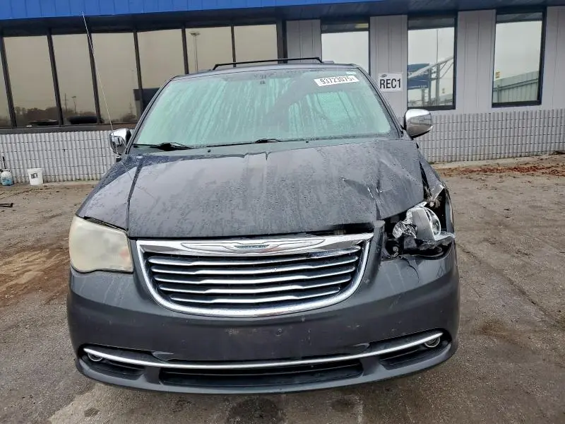 2011 CHRYSLER TOWN & COUNTRY TOURING L  