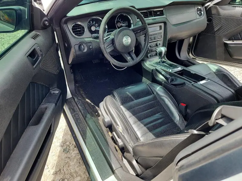 2010 FORD MUSTANG   