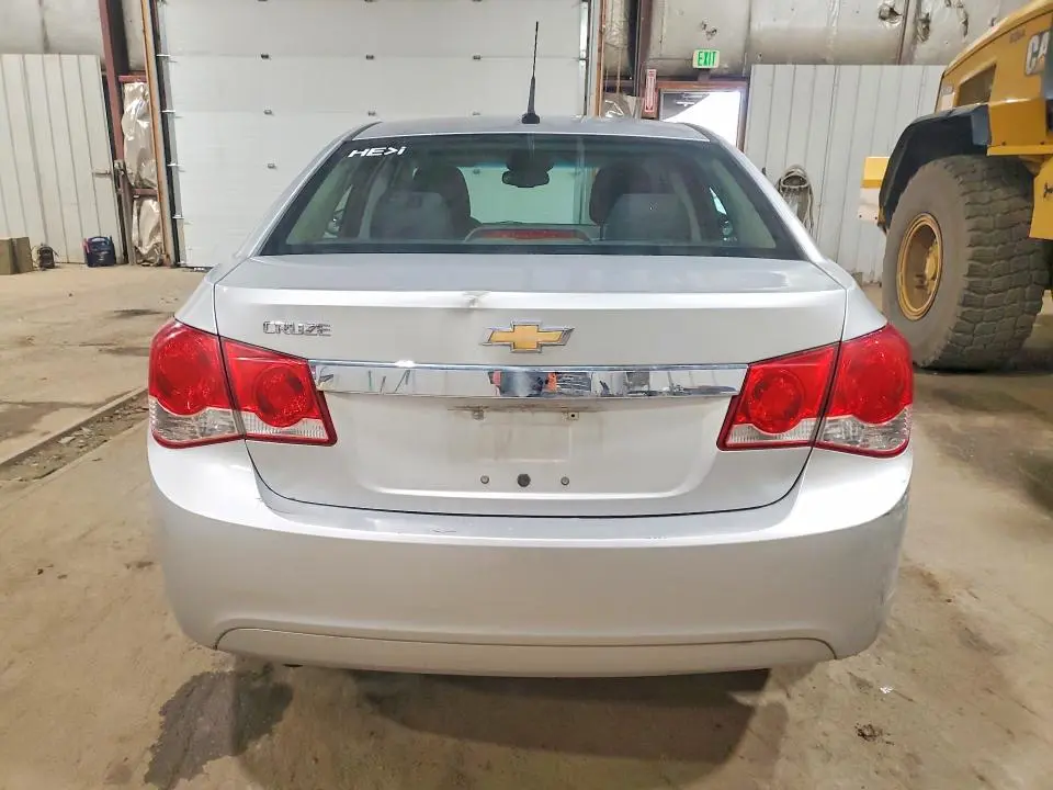 2012 CHEVROLET CRUZE LS  
