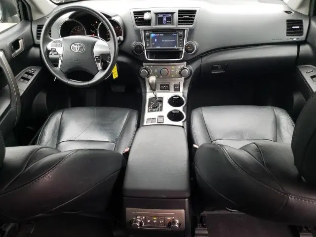 2013 TOYOTA HIGHLANDER BASE  