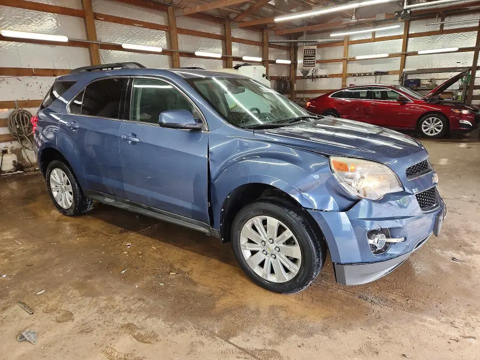 2011 CHEVROLET EQUINOX LT  