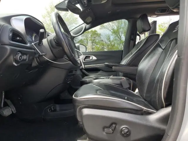 2019 CHRYSLER PACIFICA LIMITED  
