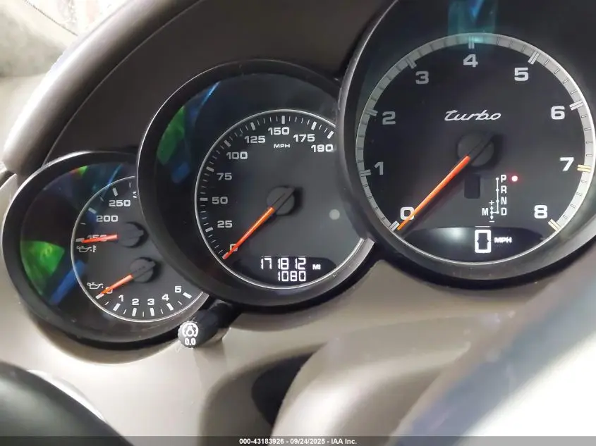 2016 PORSCHE CAYENNE TURBO/TURBO S