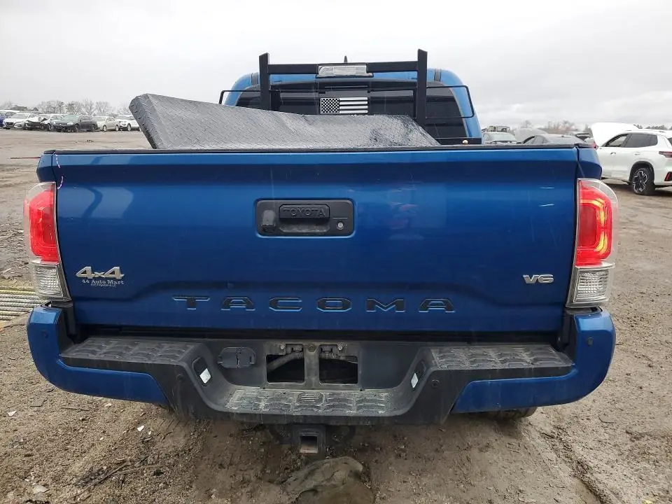 2018 TOYOTA TACOMA LIMITED  